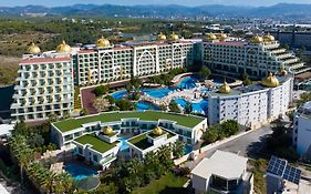 Alan Xafira Deluxe Resort & Spa